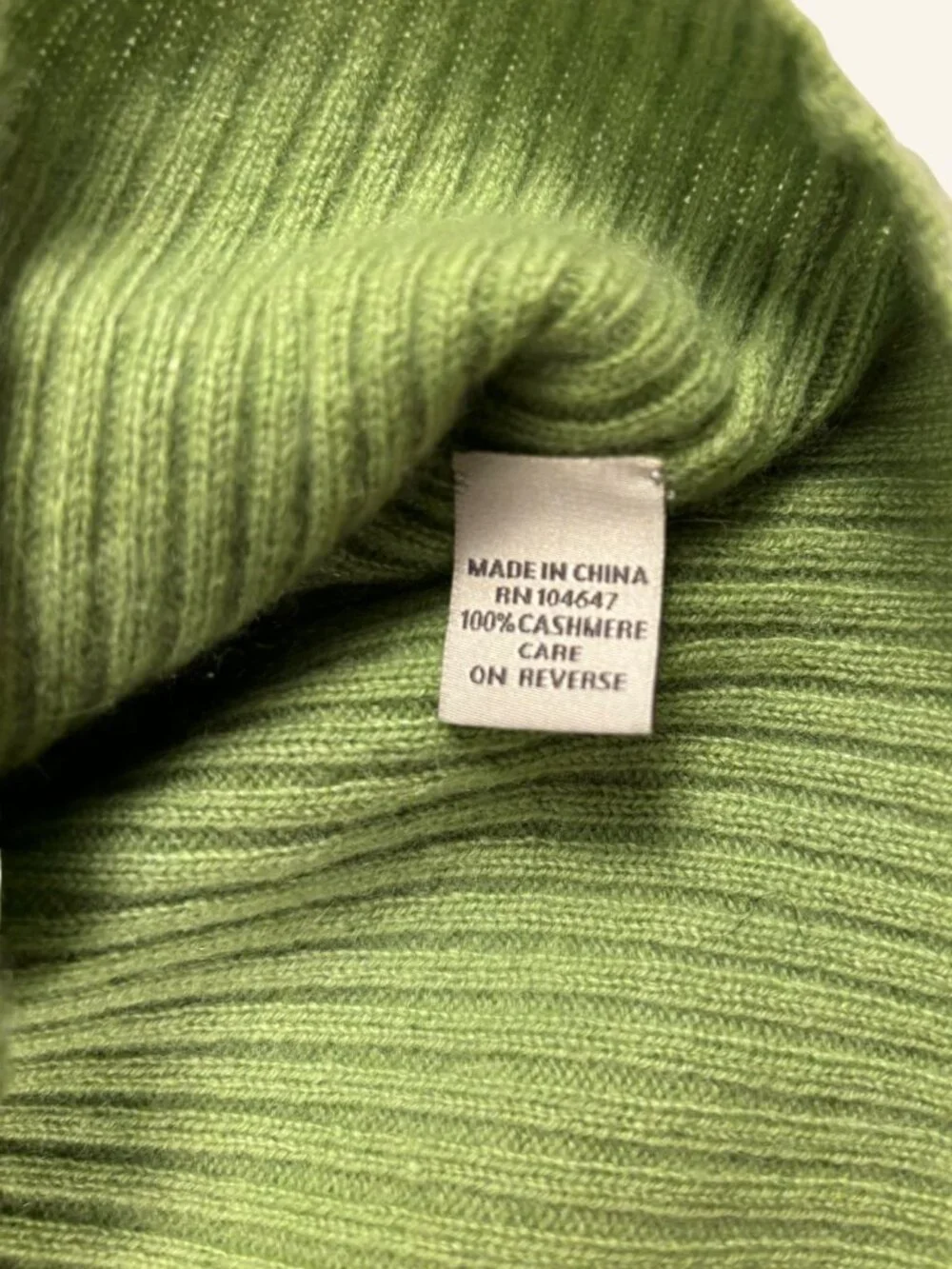 Kinross Cashmere 100% Cashmere Turtleneck Sweater - Picture 5 of 6